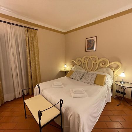 Il Colombaio Winery & Rooms 蒙特里久尼 外观 照片