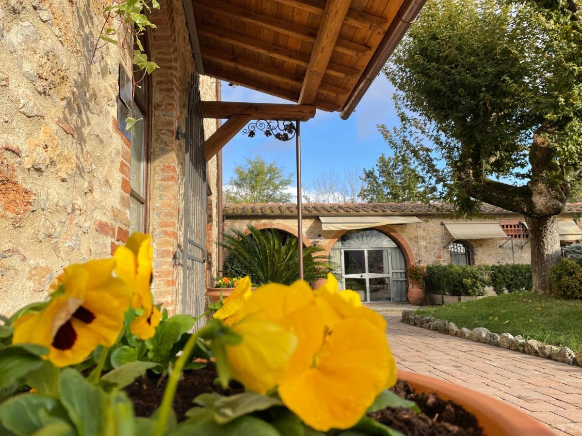 Il Colombaio Winery & Rooms 蒙特里久尼 外观 照片