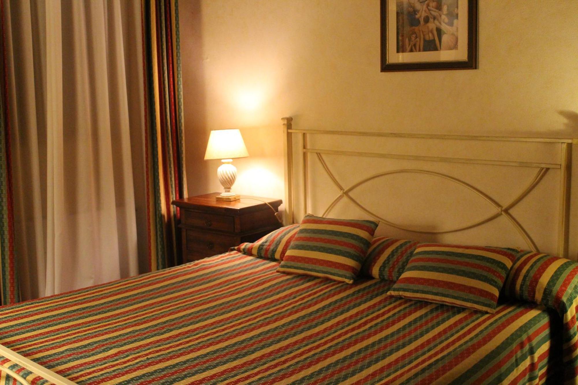 Il Colombaio Winery & Rooms 蒙特里久尼 外观 照片
