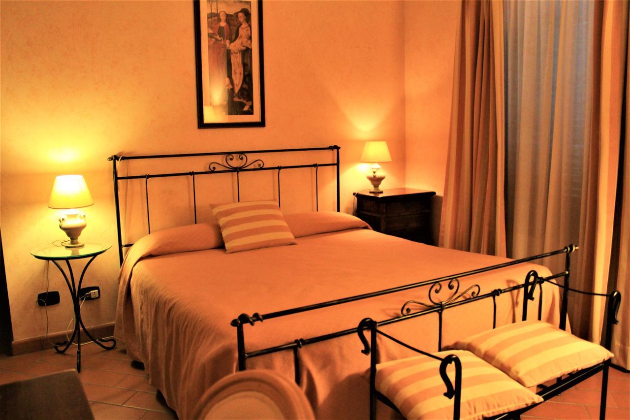 Il Colombaio Winery & Rooms 蒙特里久尼 外观 照片